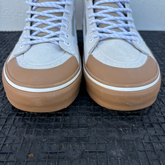 Vans SK8-Hi MTE-2 Primaloft Suede High Top Sneaker Cream Gum Waterproof WMNS 7.5 - Picture 2 of 11